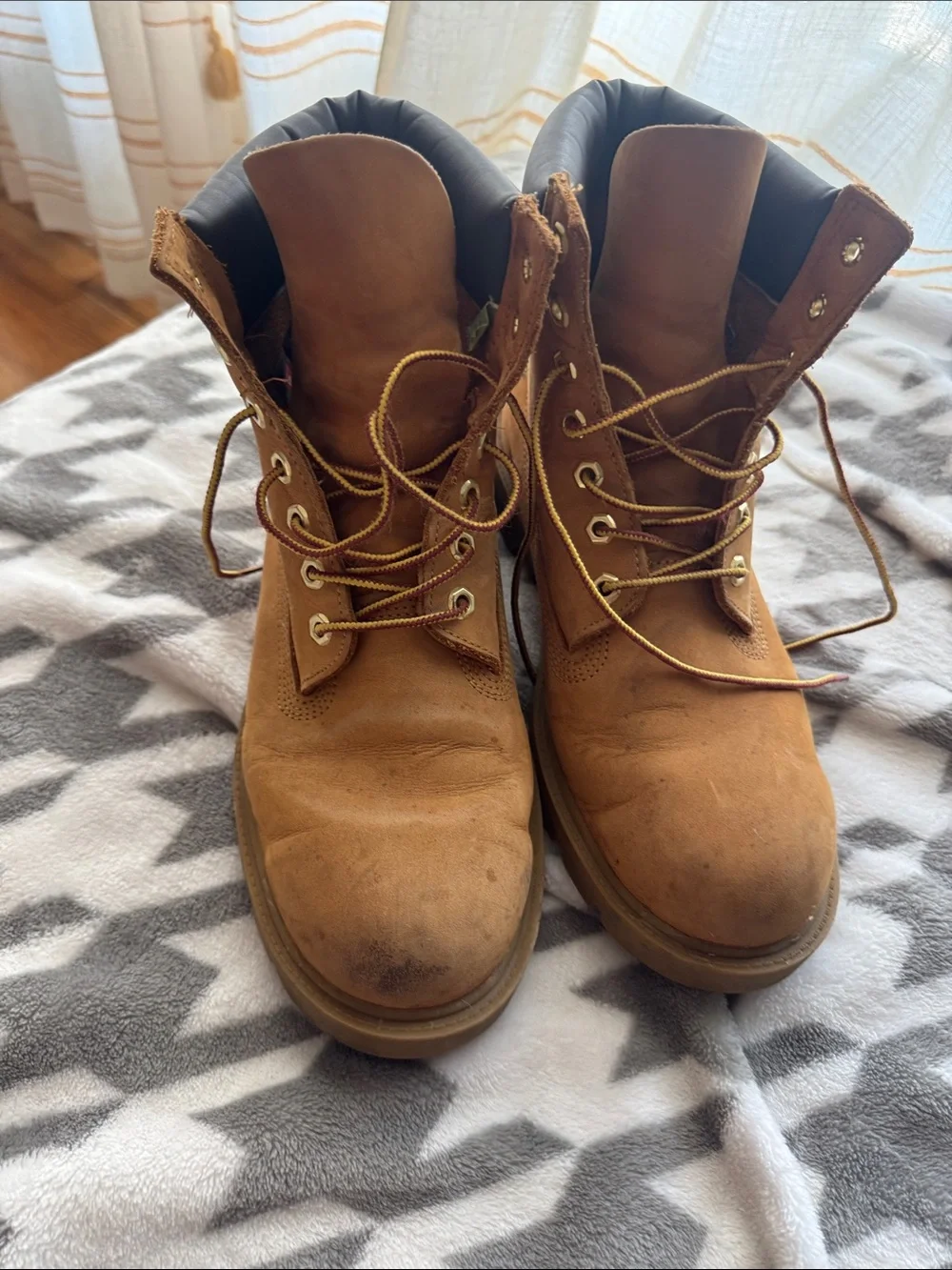 Timberland Men’s Wheat Brown 6-Inch Lace-Up Work Boots